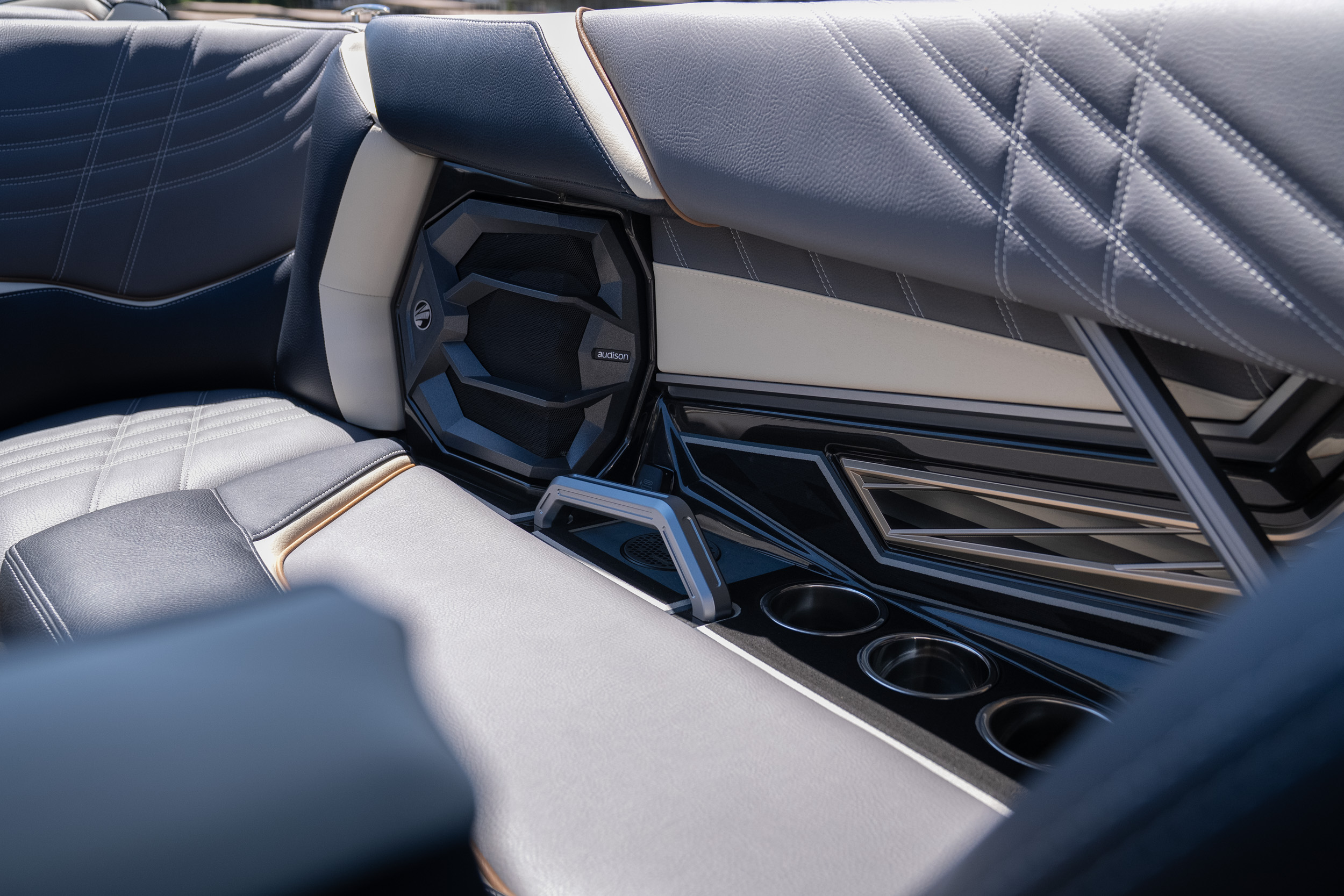 2025 Tige Ultre 23 ZX Icon